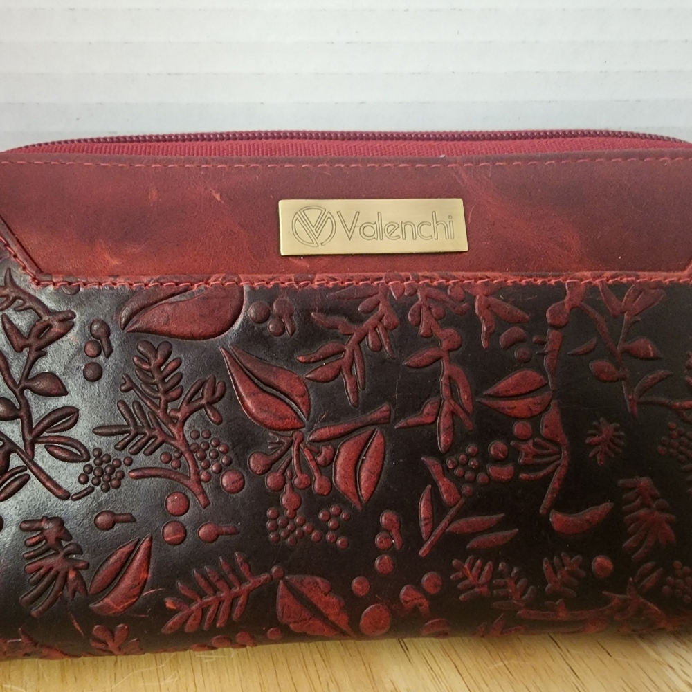 Women's Leather Wallet/Clutch
